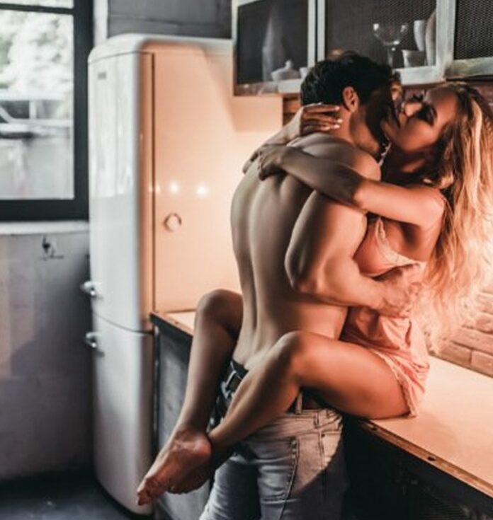 f@ck buddy Friend with benefits περιστασιακό σεξ