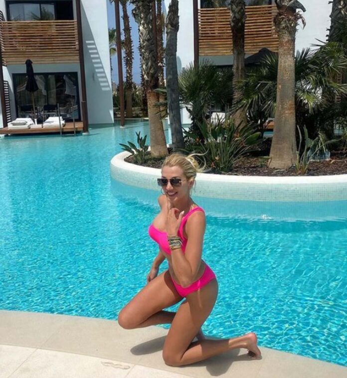 Κωνσταντίνα Σπυροπούλου instagram