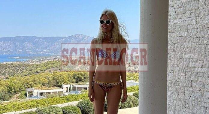 Top Model Claudia Schiffer Amanzoe