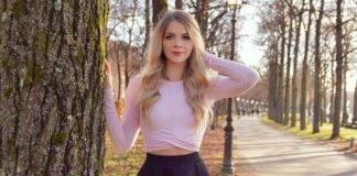 Christina LionsCat Η sexy influencer που κάνει διακοπές στην Ελλάδα Christina LionsCat sexy influencer Bikini model