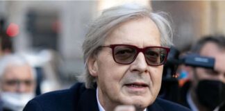 Βιτόριο Σγκάρμπι : «Έχω πάει με 1.500 γυναίκες» Βιτόριο Σγκάρμπι scandalo