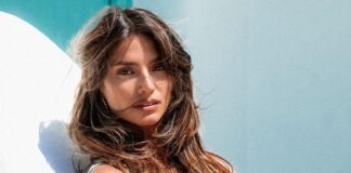 Ηλιάνα Παπαγεωργίου, Ποζάρει topless και συγκλονίζει !! Ηλιάνα Παπαγεωργίου σεξι πόζες topless Instagram