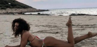 Ειρήνη Παπαδοπούλου σόλο στην πλαζ με μπικίνι Ειρήνη Παπαδοπούλου Instagram μπικίνι στην παραλία