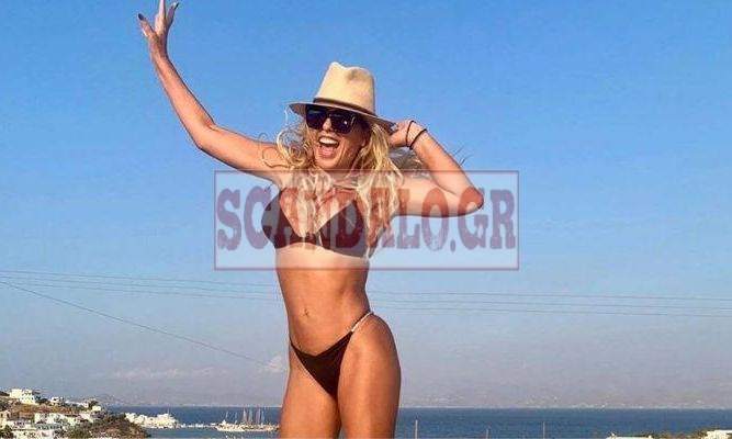 Γωγώ Μαστροκώστα instagram, Ελληνίδα ΜΙΛΦ