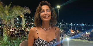 Η Κατερίνα Παπουτσάκη αναστατώνει την Κρήτη με τις εμφανίσεις της με μαγιό Κατερίνα Παπουτσάκη,sexy milf,σέξι μαγιό