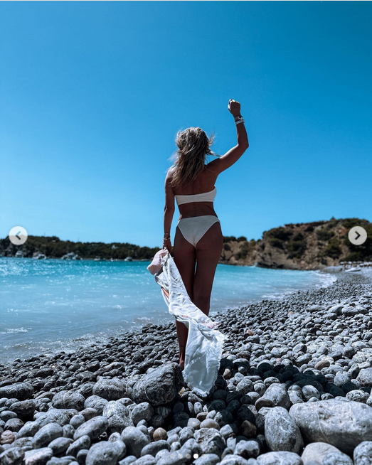 Αθηνά Οικονομάκου, sexy milf, Ελληνίδα ΜΙΛΦ, Οπίσθια